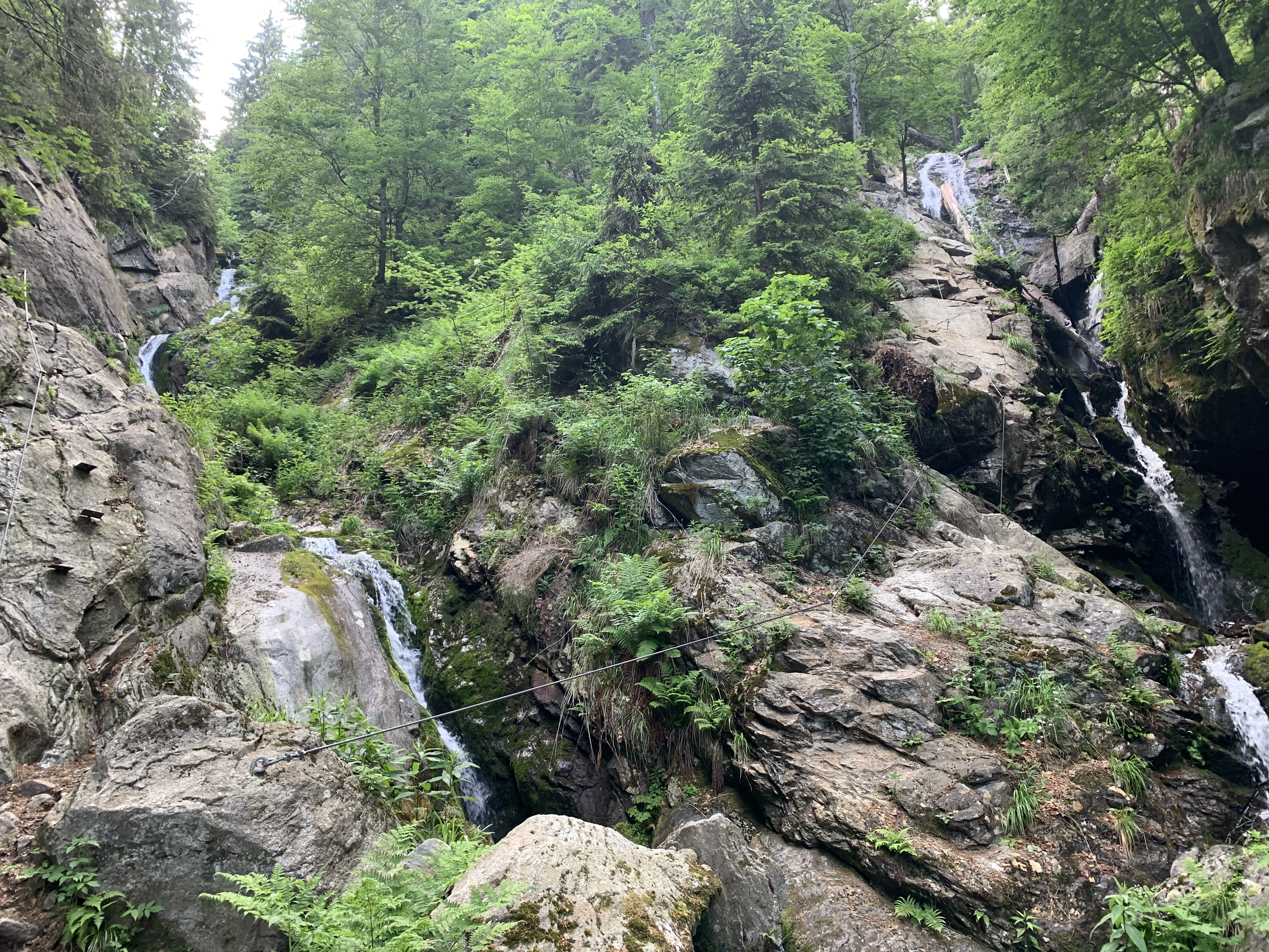 Naľavo sa nachádza ferrata s náročnosťou C, napravo B./ Zdroj: Hanka Herinková