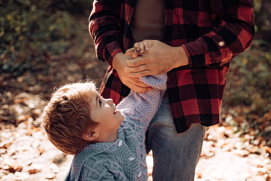 Oteckovia sú dôležití pri dospievaní pre synov i pre dcéry. / Foto: Bigstock