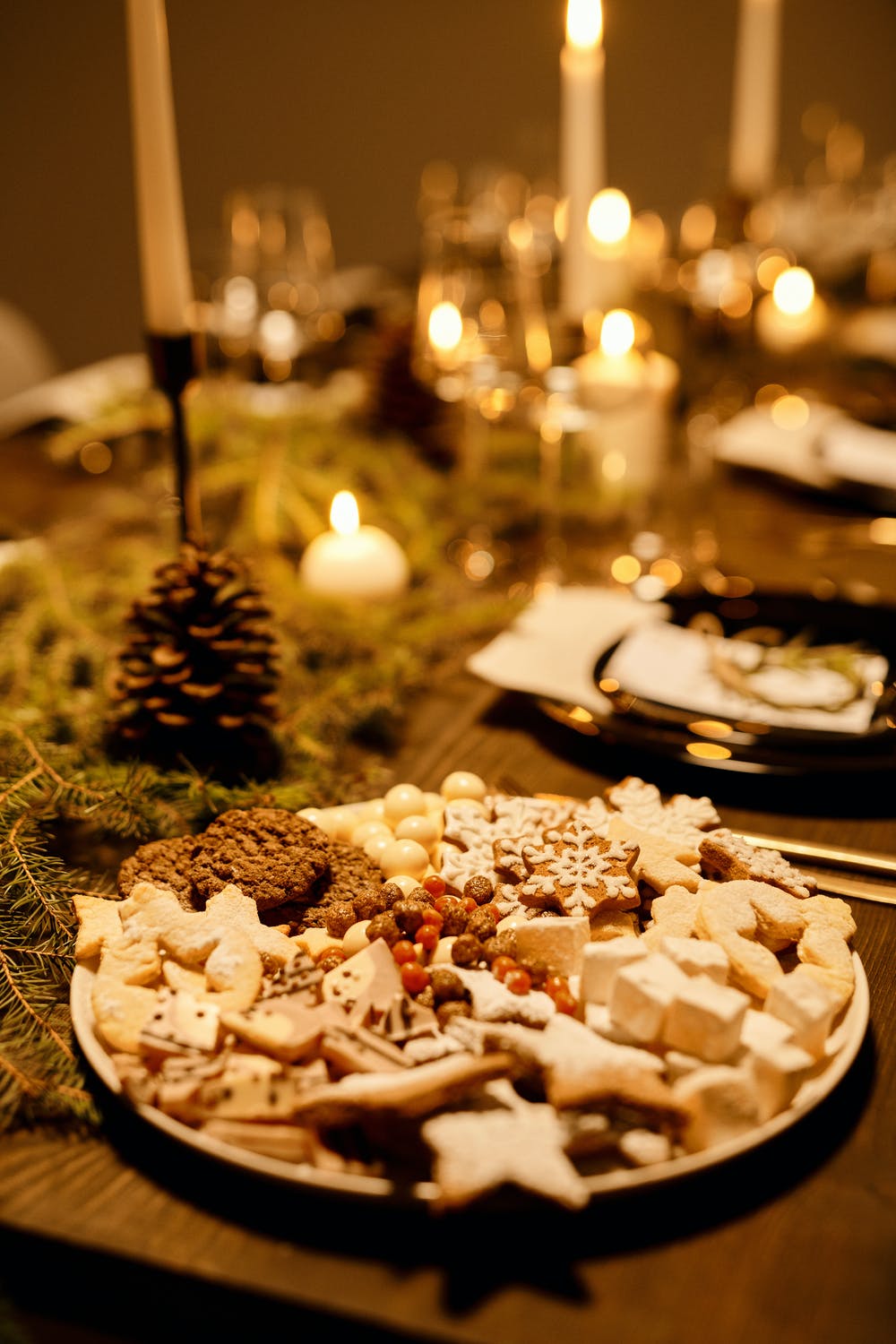 Večera na Štedrý deň má množstvo krásnych tradícií. / Zdroj: Pexels