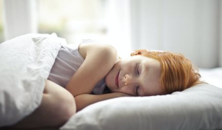 Pravidelný spánkový režim je vhodné nastaviť pred začiatkom školského roku
