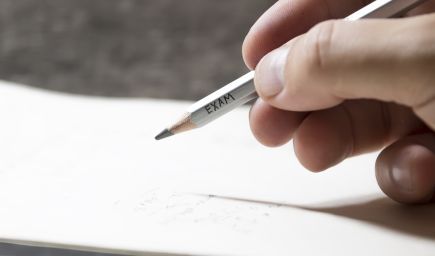 Začína sa maturitný týždeň, v utorok budú žiaci písať test a sloh zo slovenčiny