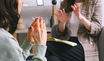 Prostredníctvom Rodinných poradní našla pomoc už takmer tisícka klientov