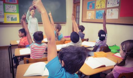 Belgicko: Na školách vo Valónsku zakážu používať smartfóny