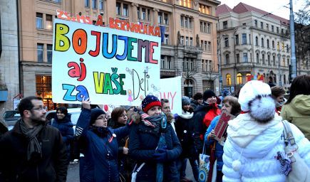 Štrajk učiteľov: Deti sa dnes ráno nebudú učiť 2 hodiny