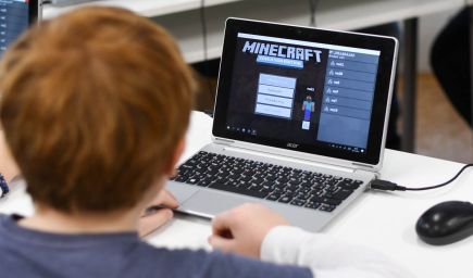 Počítačovú hru Minecraft môžete odteraz využiť aj na vyučovaní