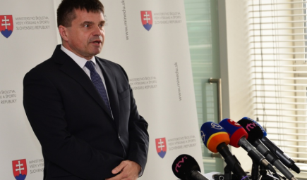 Na zvyšovanie platov učiteľov v regionálnom školstve pôjde 30 mil. eur
