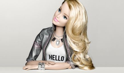 Počuli ste už o inteligentnej bábike Barbie, ktorá bude s deťmi hovoriť o čomkoľvek?