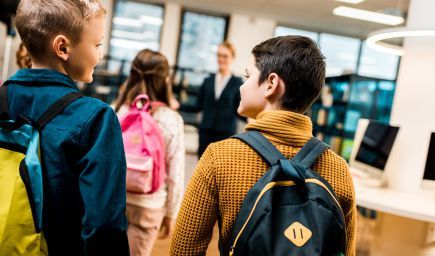 Svojou reakciou na vysvedčenie ovplyvníte motiváciu i sebavedomie dieťaťa