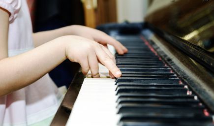 Ako motivovať deti k hre na hudobný nástroj?