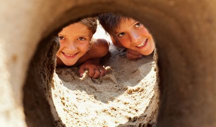 Čo robiť s deťmi na pláži? Tieto aktivity ich určite zabavia