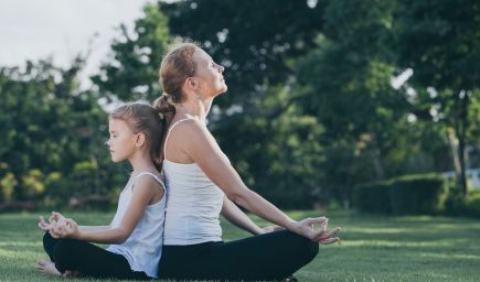 Joga pre deti – v čom spočíva jej čaro?