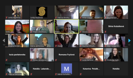 Budúci učitelia sa vzdelávali, ako viesť hodiny s deťmi vonku