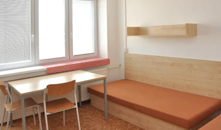 Študentský domov Nitra opäť poskytuje ubytovacie služby pre študentov