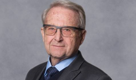 Rektor Paneurópskej vysokej školy vyzval kolegov, aby sa prebrali z pasivity