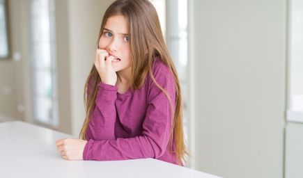 5 dôvodov, prečo si obhrýzame nechty