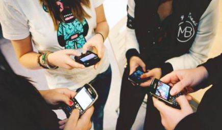 Ako môžeme v škole hovoriť s deťmi o závislosti na mobiloch