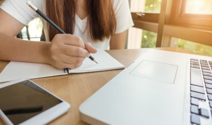 Chcel si sa vždy niečo naučiť, no nebol čas? Nauč sa to teraz cez online kurzy!