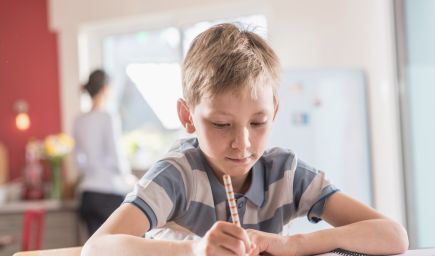 10 spôsobov, ako viesť deti k tomu, aby mali pozitívny vzťah ku škole