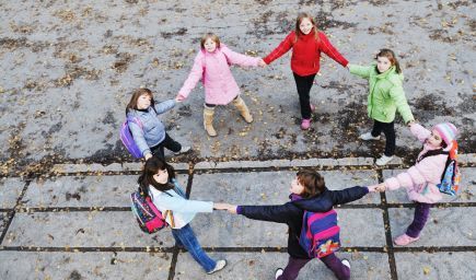Sociálne a emocionálne učenie je v školách čoraz dôležitejšie