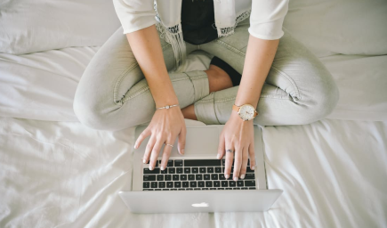 Chcete sa učiť angličtinu online? Tieto netradičné weby vám s tým určite pomôžu!