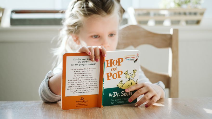 Detské knihy nerozvíjajú len čitateľskú gramotnosť