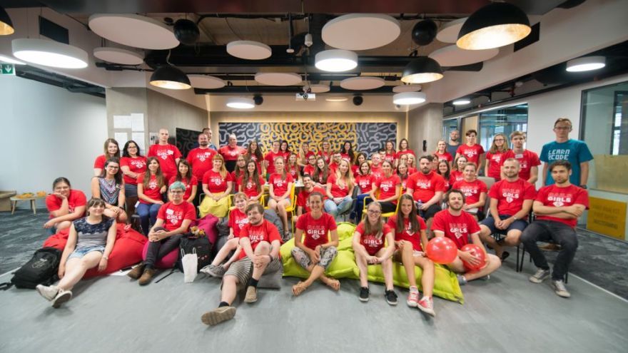 Už po piaty krát sa konal bezplatný workshop pre dievčatá Rails Girls Bratislava, ktoré sa túžia stať programátorkami a zaujímajú sa o oblasť informačných technológií.