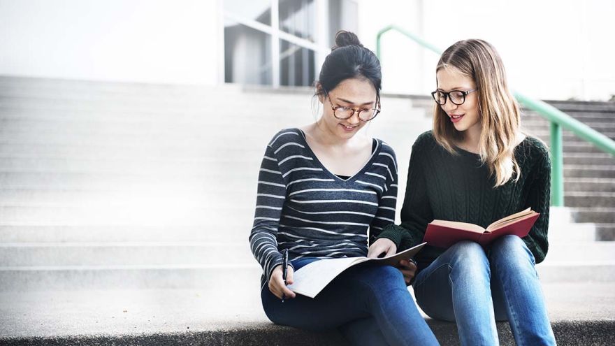 Bilingválni ľudia sa dokážu lepšie sústrediť