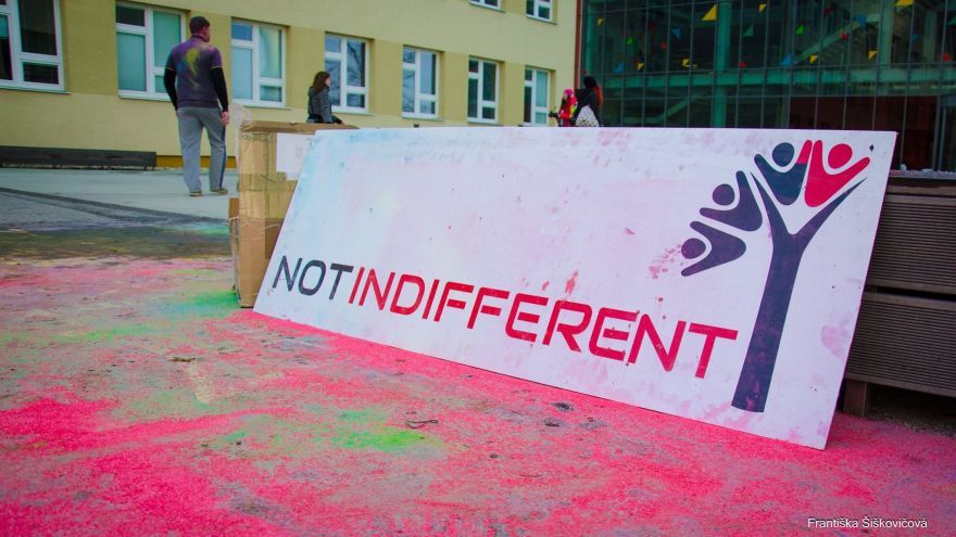 Študenti bojujú proti extrémizmu s projektom Not Indifferent