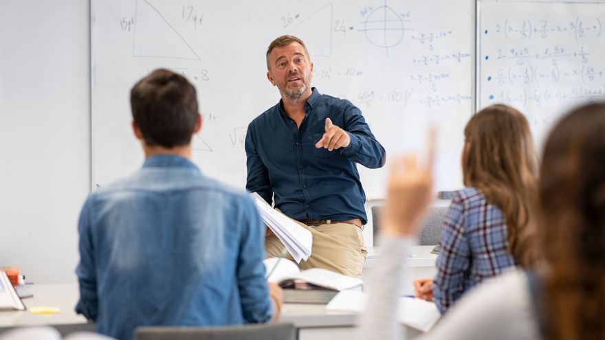 Bratislavská mestská časť Petržalka hľadá desiatky pedagogických a nepedagogických zamestnancov pre školy a škôlky.