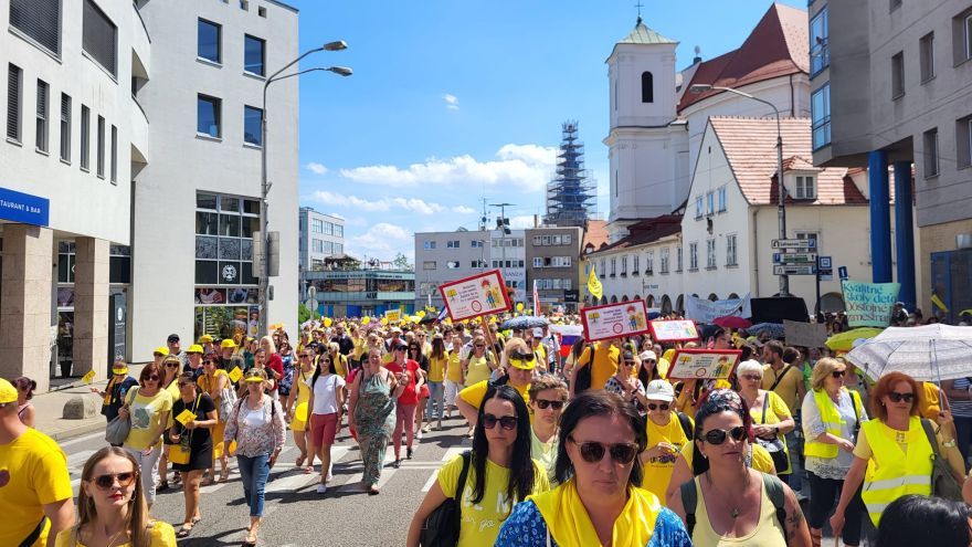 Protest zamestnancov školstva 15.6.2022