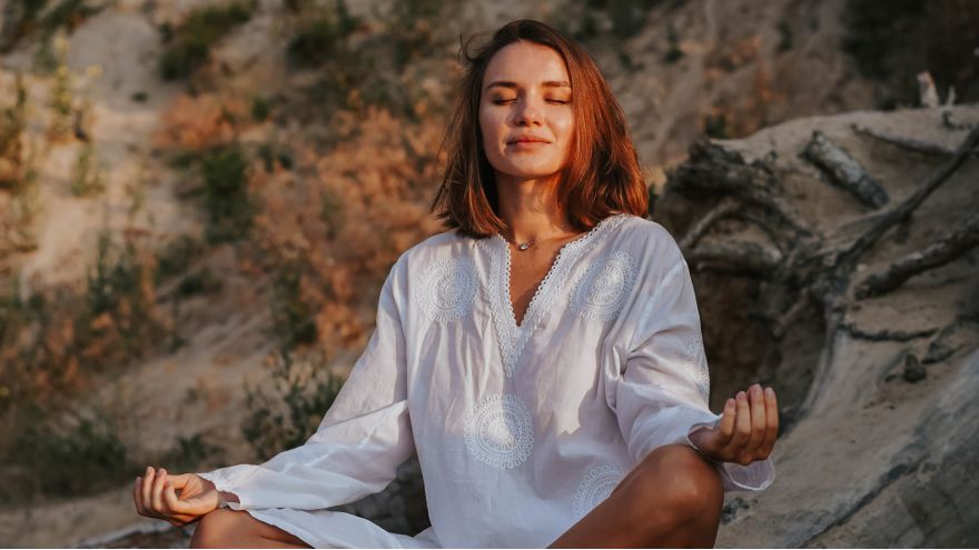 Skúste do svojho pravidelného programu zahrnúť meditáciu všímavosti. 