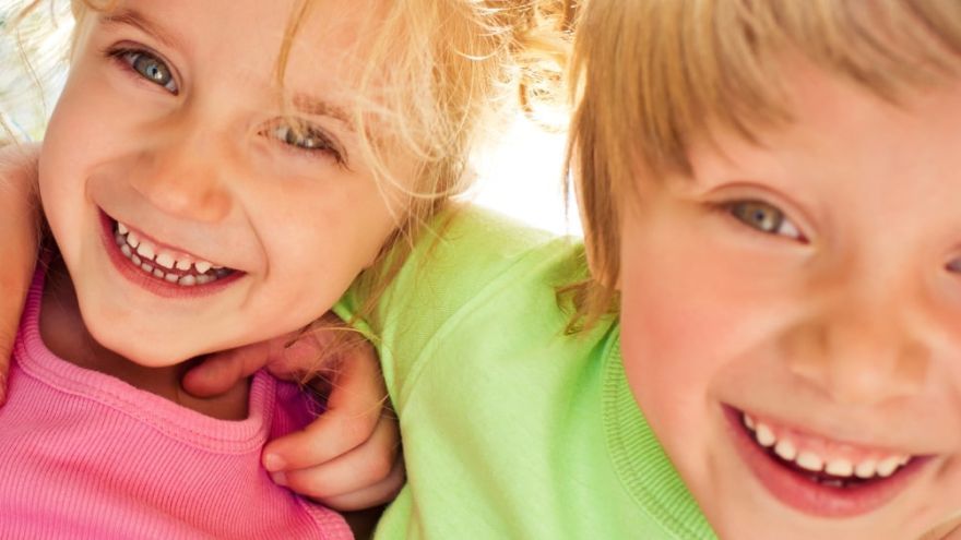 Tesco spúšťa novú výzvu v grantovom programe Správne začiatky: Nápadom pre deti a mladých rozdá 223-tisíc eur