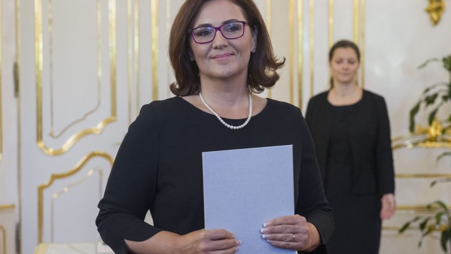 Novovymenovaná ministerka školstva Martina Lubyová (nominantka SNS) sa pokúsi zabezpečiť, aby sa tento rok predsa len uskutočnilo testovanie piatakov z matematiky a slovenského jazyka.