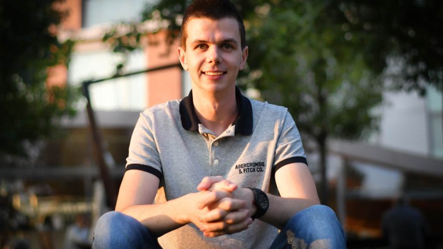 Hoci Dominik Rusňák zatiaľ nemá vlastné deti, svet detí ho úplne pohltil. Spolu so svojím tímom stále prichádza s novými nápadmi, ako deti rozvíjať.