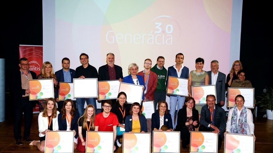 Do finále Ceny Generácia 3.0 sa sa dostalo 15 inšpiratívnych vzdelávacích projektov, ktoré v priebehu dňa porote predstavili, v čom spočíva ich potenciál a prečo by sa ich vzdelávacie prístupy mali čo najviac rozšíriť.