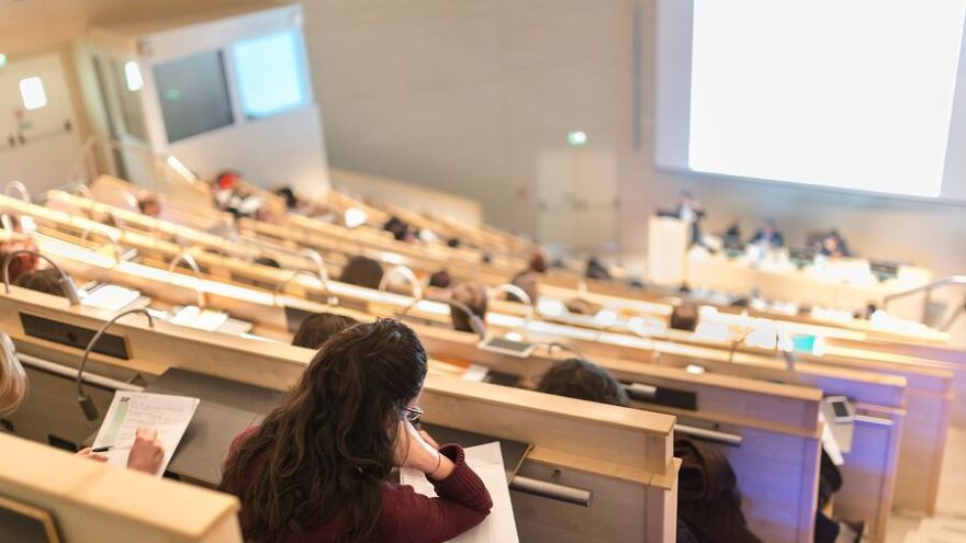 Zahraniční študenti sa budú tri týždne zdokonaľovať v slovenčine 