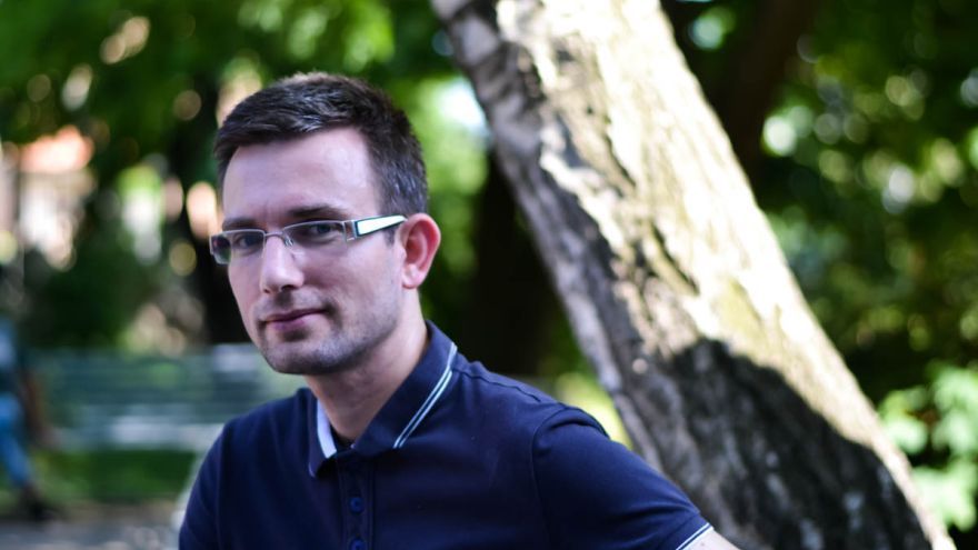 Učiteľ Viktor Križo absolvoval ročný IRPU program organizácie LEAF. Podľa jeho slov cesta zlepšovania nie je jednoduchá, prinesie i pocity frustrácie, ale vždy má zmysel.