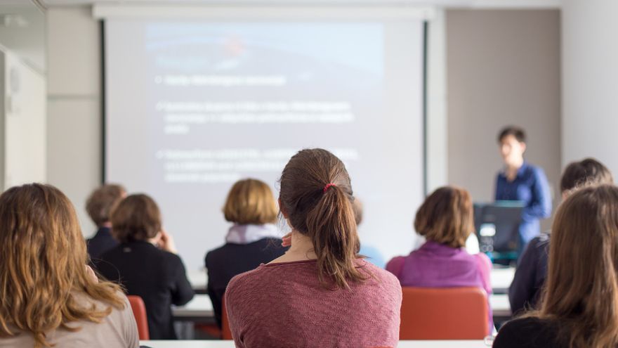 V rámci projektu IT Akadémia - vzdelávanie pre 21. storočie sa bude konať prvé stretnutie riaditeľov škôl.