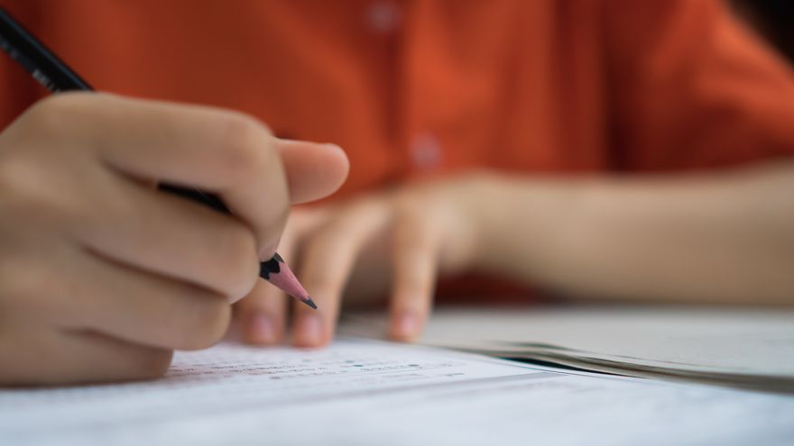 Prihlášky na stredné školy bude možné podať do 15. mája. Prijímacie pohovory na stredné školy sa uskutočnia najneskôr do 30. júna