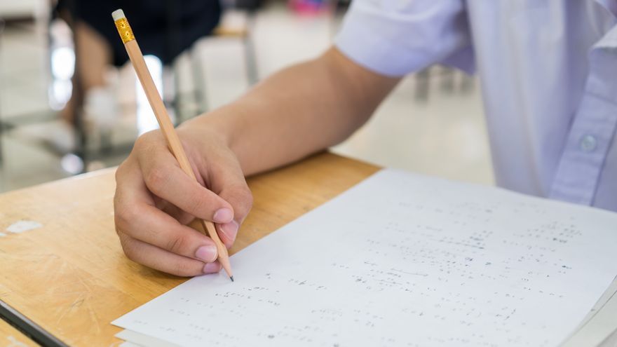 V prípade, že je nevyhnutné žiaka hodnotiť známkou nedostatočný/neprospel, škole sa odporúča vykonať viaceré kroky na to, aby úspešne zvládol komisionálnu skúšku. 