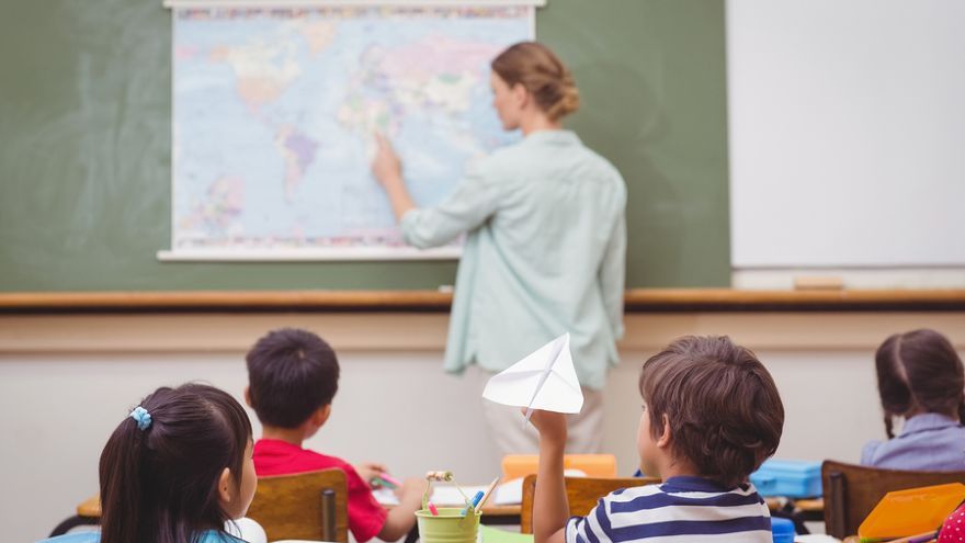 Hlavná školská inšpektorka Viera Kalmárová upozornila, že Štátna školská inšpekcia dostala na fungovanie tento rok menej peňazí, ako tomu bolo v roku 2016. 