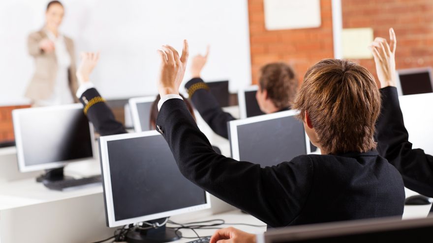 Ministerstvo dnes dostalo cenové ponuky na realizáciu kritizovaného projektu EDUNET.