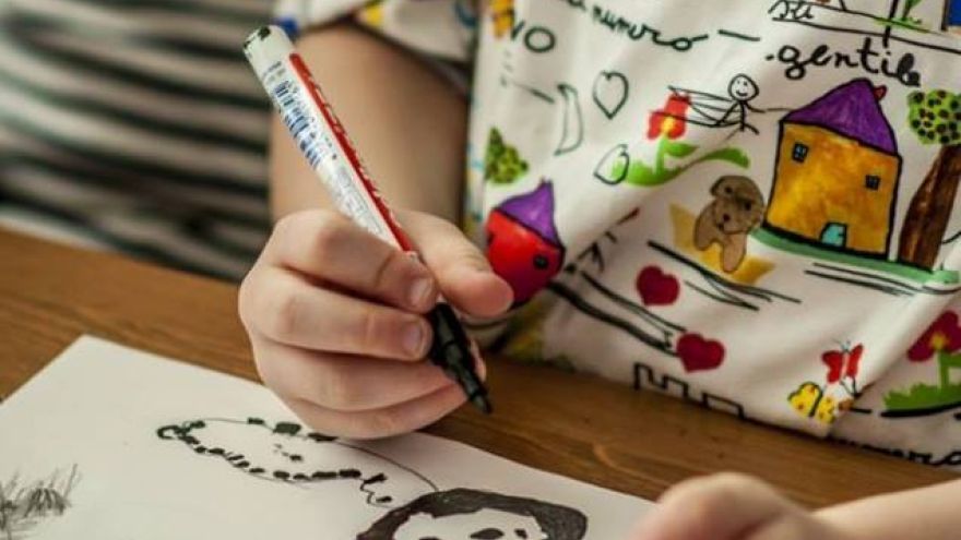 Deti návrhárky sa nezaprú. Blažena popri nich mnoho pracovala, a tak sa toho veľa s nožnicami či ceruzkou priučili.
