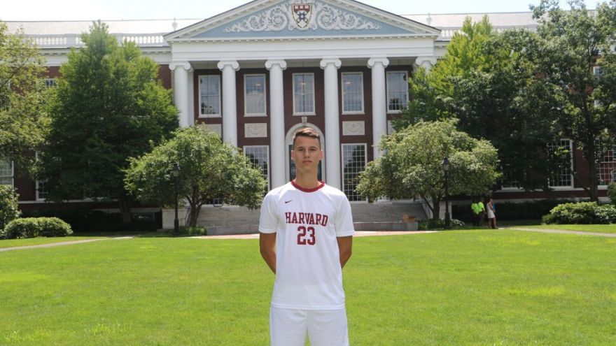 Futbalista Martin Vician dnes na Harvardovej univerzite študuje psychológiu a ekonómiu.