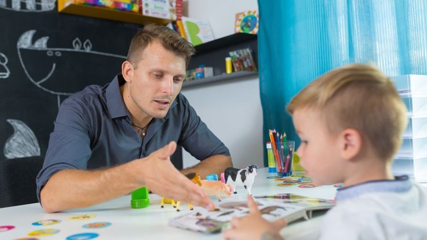 Gény, ktoré dostávame, sú nezmeniteľné, ale ktorý gén sa zapne alebo vypne, to záleží od prostredia, v ktorom sa dieťa nachádza.