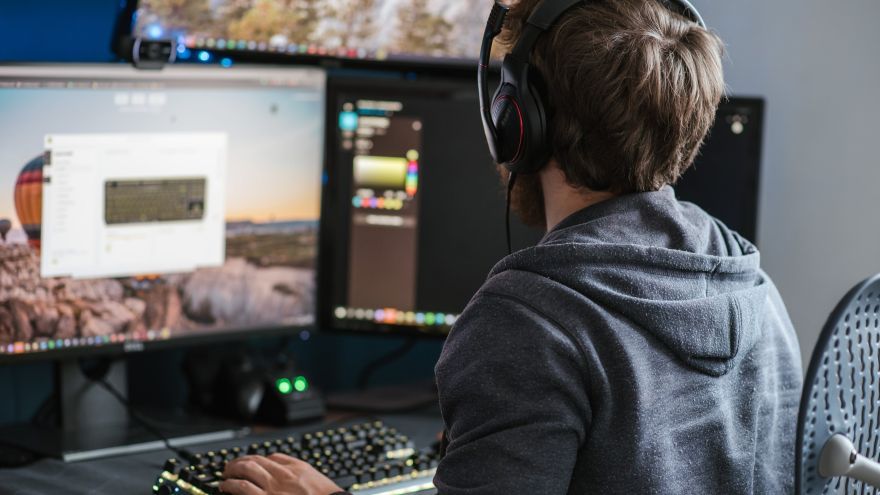 V súvislosti s detskou pornografiou bolo na Slovensku v roku 2020 zaznamenaných o 30 percent viac trestných stíhaní.