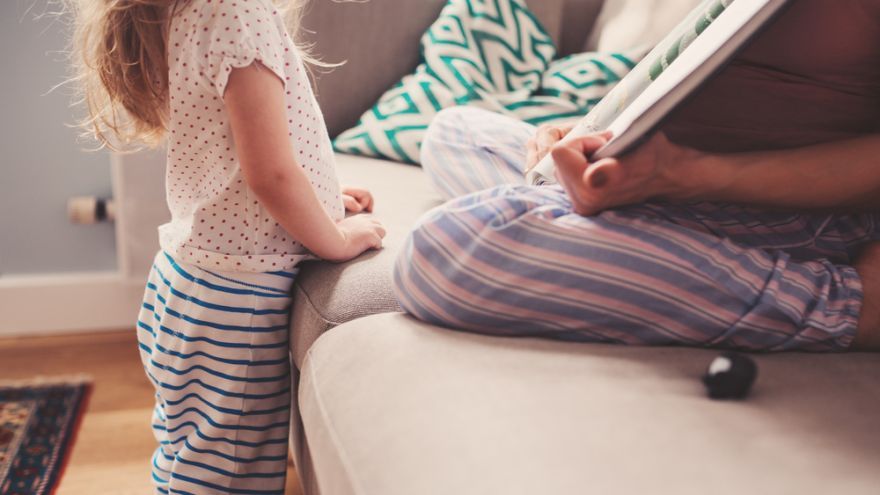 Terapia rozprávkou je metóda, ktorá získava popularitu na celom svete pre svoju jednoduchosť a efektivitu. Rozprávka nie je len literárne dielo, ponúka aj návod na to, ako žiť. 