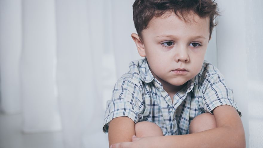 Hodnotiace tabuľky na stenách škôl i škôlok majú za cieľ motivovať deti k poslušnosti a dobrému správaniu, realita však môže byť iná.