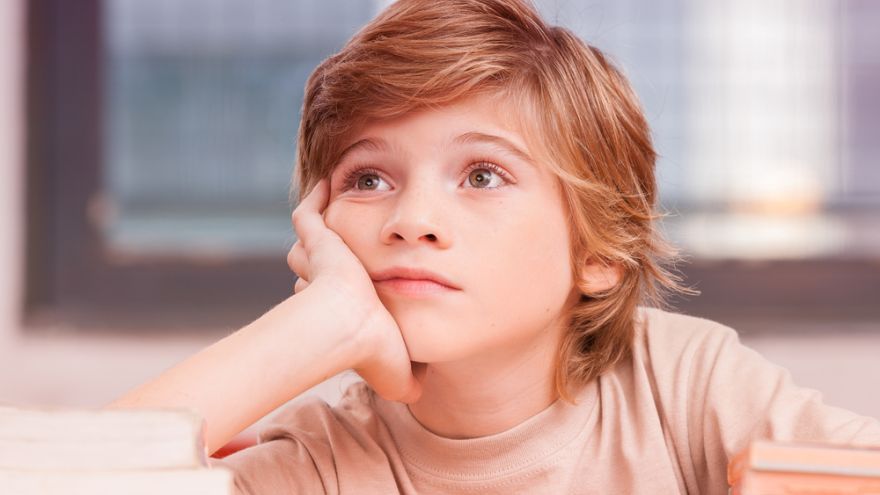 Deti sa musia naučiť riešiť svoje problémy aj samy.  Ak ich budú večne rodičia riešiť za nich, túto dôležitú zručnosť si do života neodnesú.