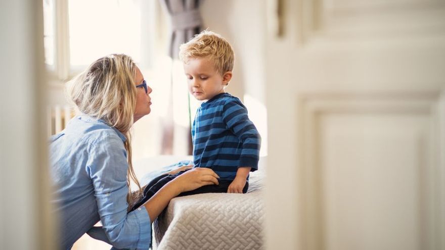 Niekedy dieťa plače a kričí, prípadne z ničoho nič niekam uteká. Inokedy mlčí a nechce sa pohnúť. Toto sú reakcie detí, ktoré majú z niečoho strach alebo cítia úzkosť. 